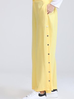 Sarı Cepli Bol Paça Pantolon Sarı Cepli Bol Paça Pantolon