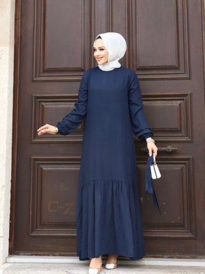Lacivert Bel Kuşaklı Dokuma Viskon Kumaş Şık Elbise Lacivert Bel Kuşaklı Dokuma Viskon Kumaş Şık Elbise