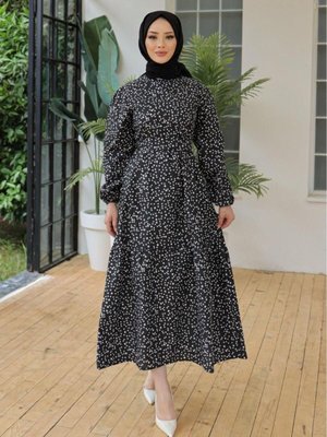 Siyah Keten Çiçekli Desenli Elbise Siyah Keten Çiçekli Desenli Elbise