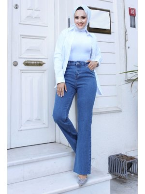 Mavi Paçası Püsküllü İspanyol Paça Kot Pantolon Mavi Paçası Püsküllü İspanyol Paça Kot Pantolon