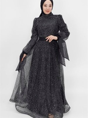 Siyah Taş İşlemeli Ve Beli Kemerli Abiye Elbise Siyah Taş İşlemeli Ve Beli Kemerli Abiye Elbise