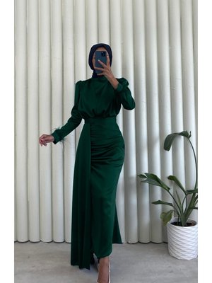 Kuyruklu Kolu Tüylü Yeni Sezon Tesettür Abiye Elbise