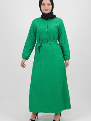 Yeşil Keten Kumaş Kemerli Düğmeli Elbise Yeşil Keten Kumaş Kemerli Düğmeli Elbise