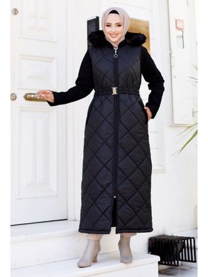 Siyah Kolu Kaşe Detaylı Kapitone Mont