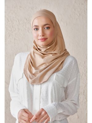 Bej Kısa Pileli Viskon Pratik Eşarp Hazır Türban Bej Kısa Pileli Viskon Pratik Eşarp Hazır Türban