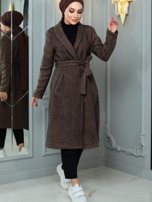 Kahverengi Geniş Yakalı Kaşe Kaban Kahverengi Geniş Yakalı Kaşe Kaban