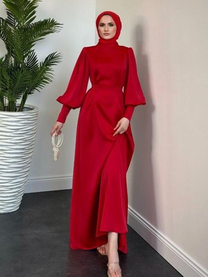 Emora Kuşaklı Saten Elbise Kırmızı Emora Kuşaklı Saten Elbise Kırmızı