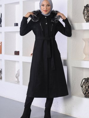 Siyah Fermuar Detaylı Kaşe Kaban