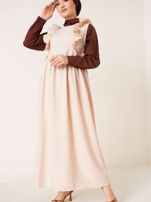 Bej Omuzları Fırfırlı Jile Elbise Bej Omuzları Fırfırlı Jile Elbise