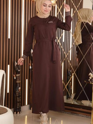 Kahverengi Gizli Düğmeli Ribanalı Ferace Kahverengi Gizli Düğmeli Ribanalı Ferace