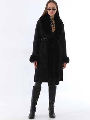Siyah Pula Yakası Kolları Komple Kürklü Uzun Angora Kaban Siyah Pula Yakası Kolları Komple Kürklü Uzun Angora Kaban