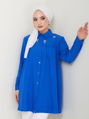 Mavi Gömlek Yaka Taşlı Tunik Mavi Gömlek Yaka Taşlı Tunik