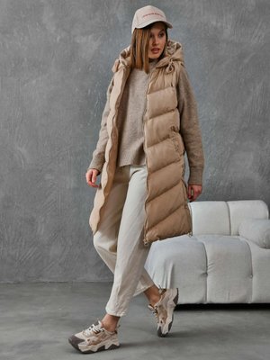 Bej Yanı Zincirli Kapüşonlu Dolumlu Yelek Bej Yanı Zincirli Kapüşonlu Dolumlu Yelek