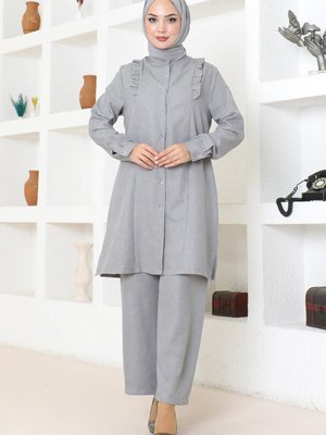 Gri Fırfır Detaylı Takım