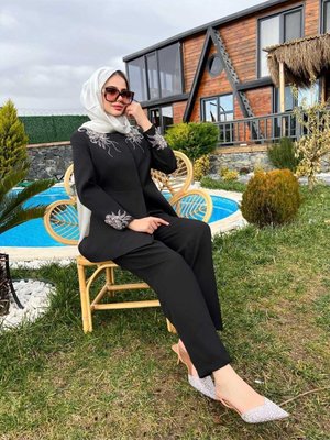 Taşlı Pantolonlu Sultan Model Takım