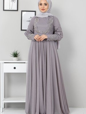Gri Dantel Detaylı Simli Abiye Elbise Gri Dantel Detaylı Simli Abiye Elbise