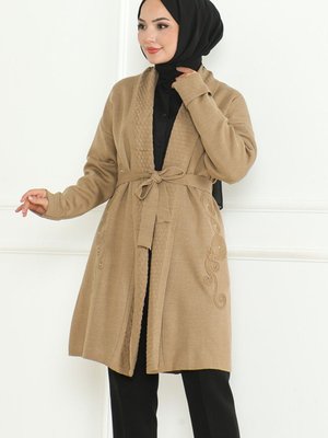 Buğlem İşlemeli Triko Hırka Vizon Buğlem İşlemeli Triko Hırka Vizon