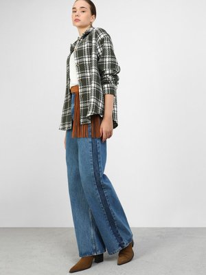 Ekose Detaylı Ceket Haki Ekoseli