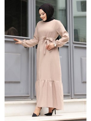 Eteği Volanlı Beli Bağlamalı Elbise Eteği Volanlı Beli Bağlamalı Elbise