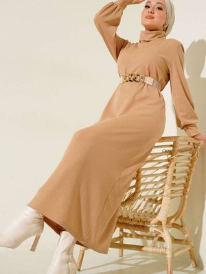 Bej Balıkçı Yaka Bürümcük Elbise Bej Balıkçı Yaka Bürümcük Elbise