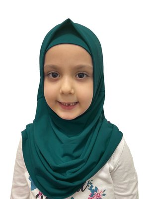 Pratik Hazır Geçmeli Çocuk Eşarp Zümrüt Yeşili Pratik Hazır Geçmeli Çocuk Eşarp Zümrüt Yeşili
