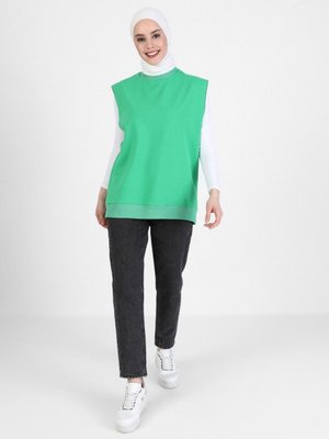 Bisiklet Yaka Kolsuz Sweatshirt Orman Yeşili Bisiklet Yaka Kolsuz Sweatshirt Orman Yeşili