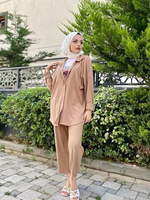 Bej Pantolonlu Takım Bej Pantolonlu Takım