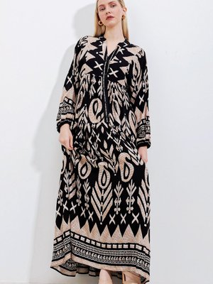 Otantik Desenli Elbise M.siyah Otantik Desenli Elbise M.siyah