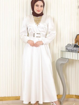 Beyaz Taş Detaylı Saten Abiye Elbise