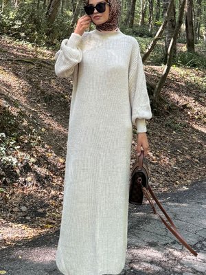 Bej Balon Kol Triko Elbise