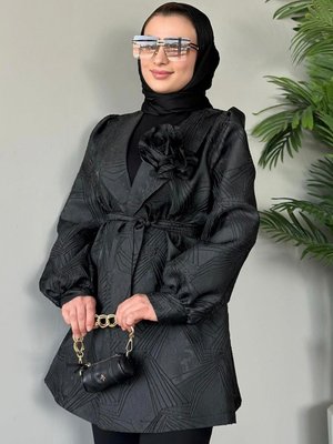 Betül Güllü Ceket Siyah