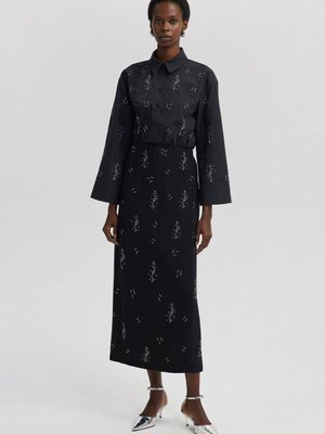 Taş İşlemeli Şifon Etek