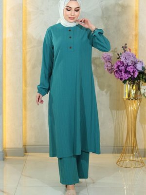 Turkuaz Düğmeli Takım Turkuaz Düğmeli Takım