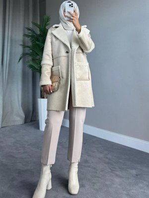 Yakası Kürklü Kaban Bej Yakası Kürklü Kaban Bej