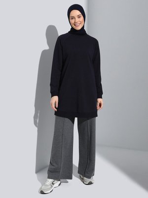 Pamuklu Bisiklet Yaka Sweatshirt Lacivert Pamuklu Bisiklet Yaka Sweatshirt Lacivert