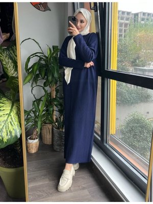 Oversize Bol Kesim Yarım Balıkçı Yaka Fitilli Triko Elbise Beden Arası