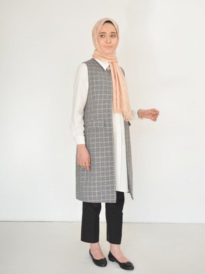 Perla Tüvit Pembe Simli Gri Yelek