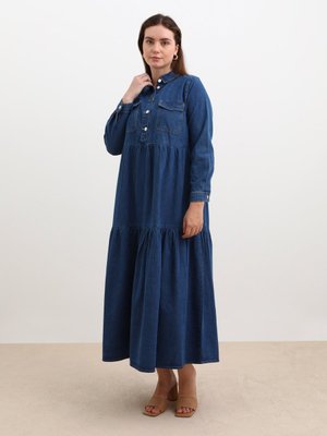 Lacivert Büyük Beden Denim Elbise Lacivert Büyük Beden Denim Elbise