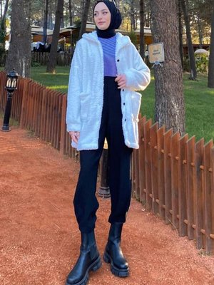 Kışlık Düğmeli Peluş Hırka