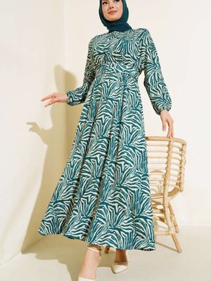 Yeşil Desenli Kemerli Bürümcük Elbise