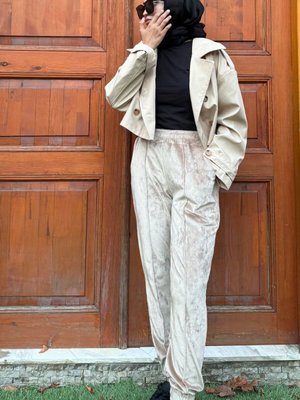 Bej Cockato Nervürlü Paçaları Lastikli Eşofman Altı