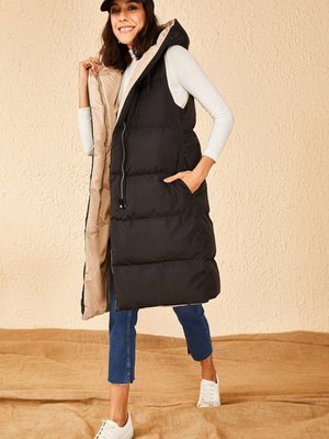 Siyah Çift Taraflı Uzun Kapişonlu Şişme Yelek Siyah Çift Taraflı Uzun Kapişonlu Şişme Yelek