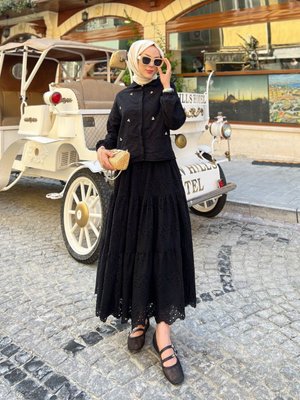 Mevsimlik Taş Detaylı Uzun Etekli Fisto Takım Siyah