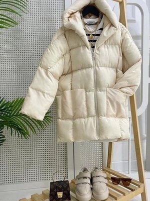 Bej Kapüşonlu Torba Cep Şişme Mont Bej Kapüşonlu Torba Cep Şişme Mont