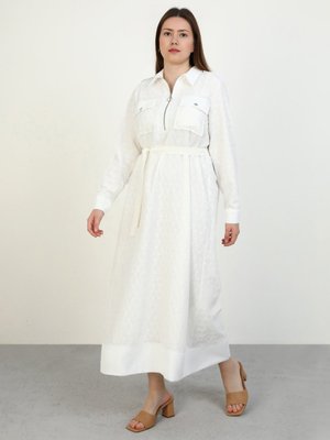 Beyaz Pamuklu Brode Cep Detaylı Büyük Beden Elbise