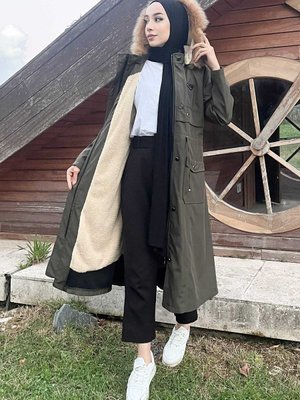 Haki Kuşgözü Detaylı Armalı Mont