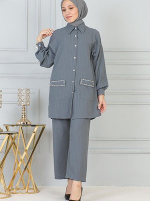 Gri Cebi Taş Detaylı Takım Gri Cebi Taş Detaylı Takım