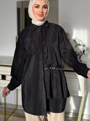Siyah Büzgü Ve Taş Detaylı Gömlek
