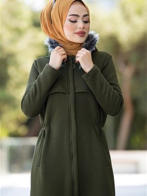 Kürk Kapüşonlu Fermuarlı Kap