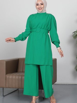 Yeşil Taş Detaylı Kemerli Takım